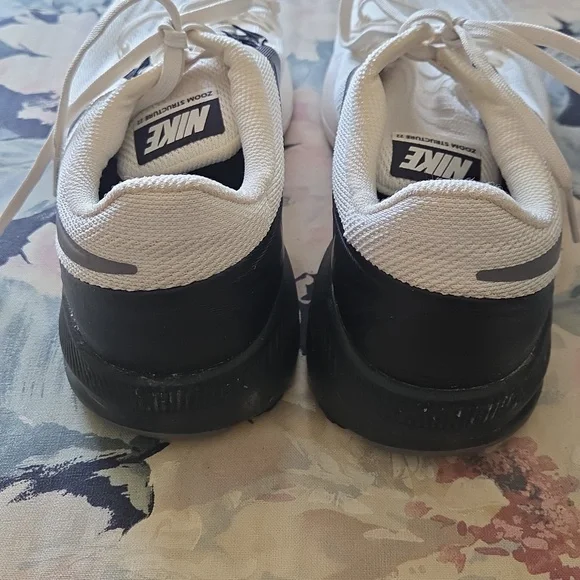 Nike Air Zoom Structure 22 11 - Picture 7 of 13